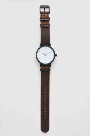 The 40mm Chuck - Chalk
