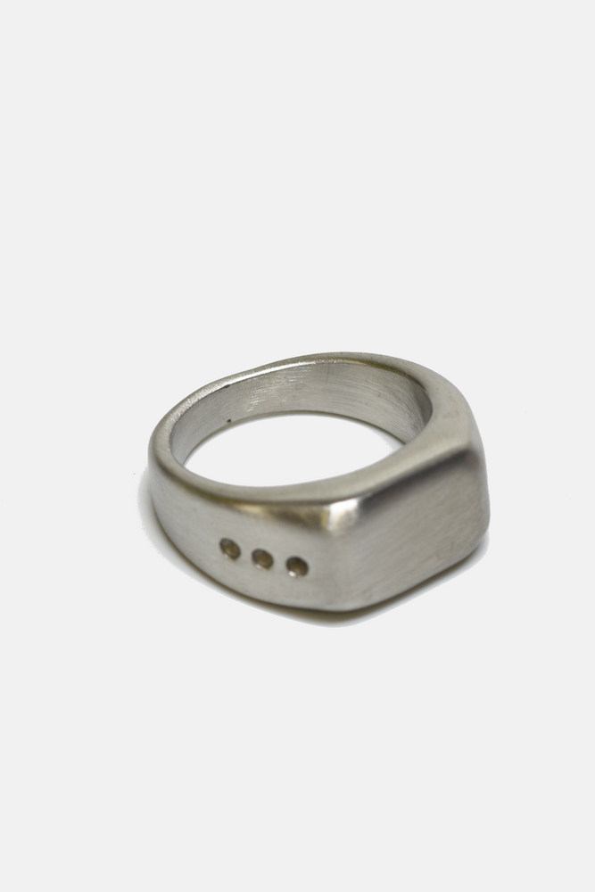 Dotted Signet Ring