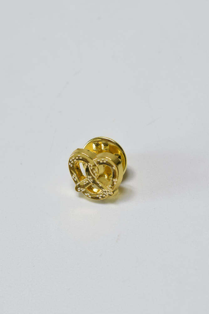 Pretzel Pin